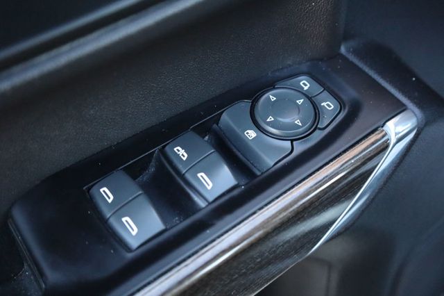 2019 Chevrolet Silverado 1500 4WD Double Cab 147" LT - 22936098 - 34