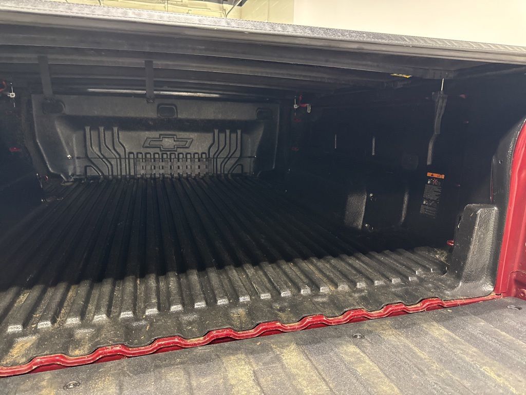 2019 Chevrolet Silverado 1500 4WD Double Cab 147" RST - 23010831 - 31