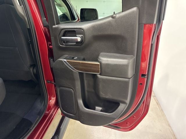 2019 Chevrolet Silverado 1500 4WD Double Cab 147" RST - 23010831 - 37