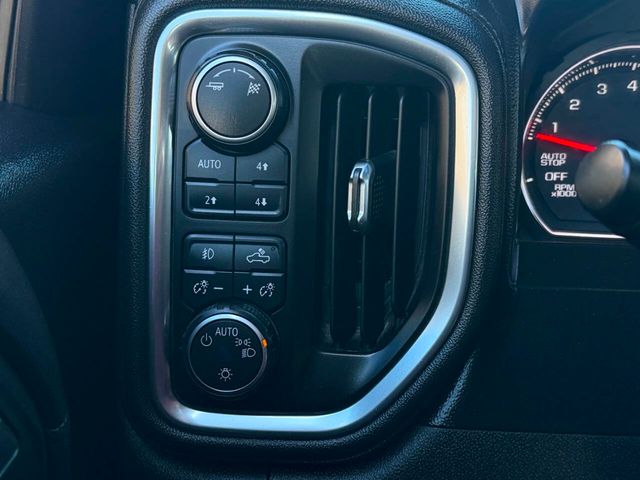 2019 Chevrolet Silverado 1500 4WD Double Cab 147" RST - 22972975 - 38