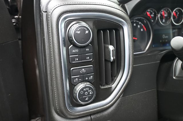 2019 Chevrolet Silverado 1500 4x4 Crew Cab LT - 23051983 - 15