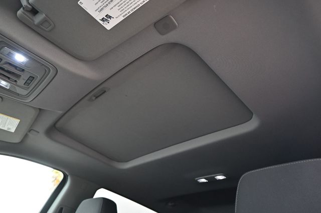 2019 Chevrolet Silverado 1500 4x4 Crew Cab LT - 23051983 - 20