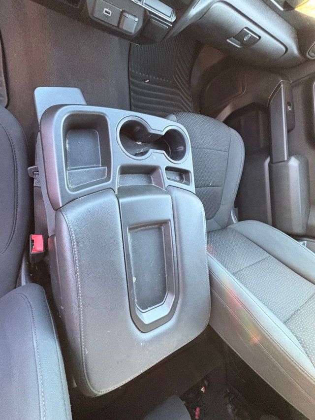 2019 Chevrolet Silverado 1500 Custom - 22934453 - 16