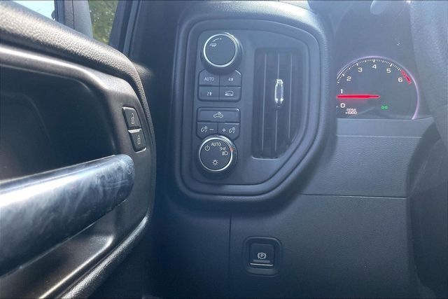2019 Chevrolet Silverado 1500 Custom - 23066056 - 26