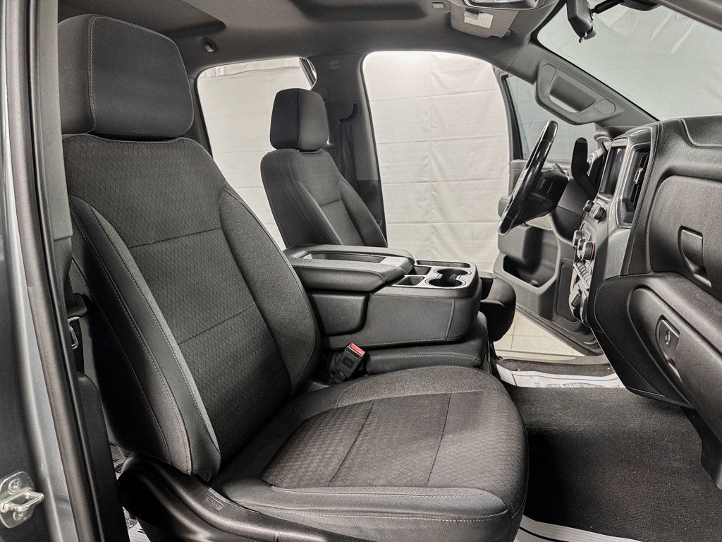 2019 Chevrolet Silverado 1500 DOUBLE CAB LT 4WD - 23074058 - 9