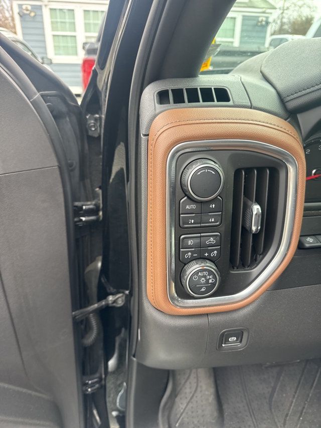 2019 Chevrolet Silverado 1500 High Country - 22975736 - 21