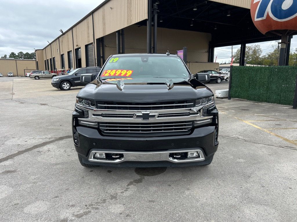 2019 Chevrolet Silverado 1500 High Country photo 2