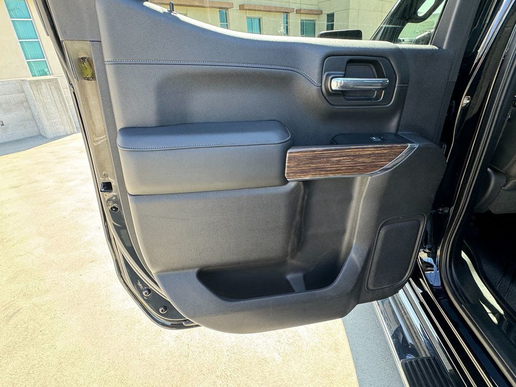 2019 Chevrolet Silverado 1500 High Country - 22613234 - 32