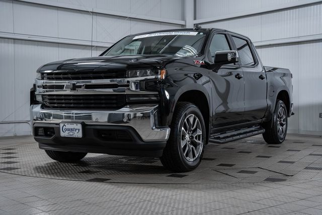 2019 Chevrolet Silverado 1500 LT - 22760899 - 3