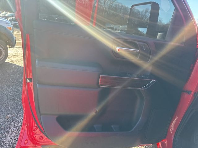 2019 Chevrolet Silverado 1500 LT - 22987326 - 24