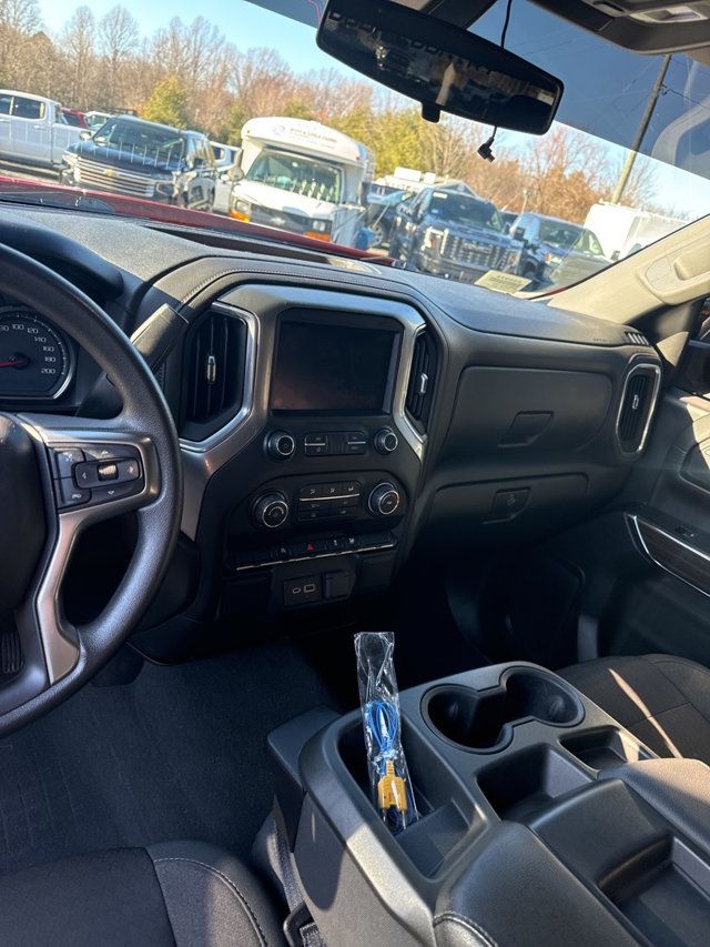 2019 Chevrolet Silverado 1500 LT - 22987326 - 29