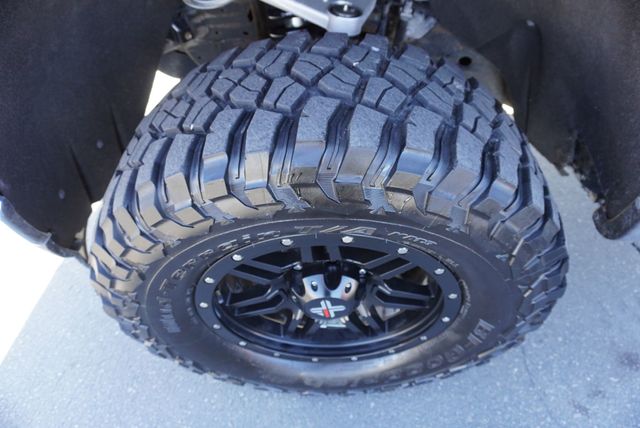 2019 Chevrolet Silverado 1500 LT - 22969960 - 16