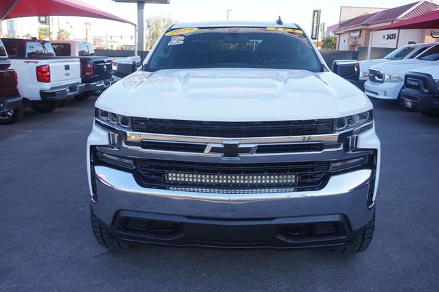2019 Chevrolet Silverado 1500 LT, 4X4, 4 CYLINDER ENGINE, PREMIUM WHEELS, ALL TERRAIN TIRES - 23020574 - 9