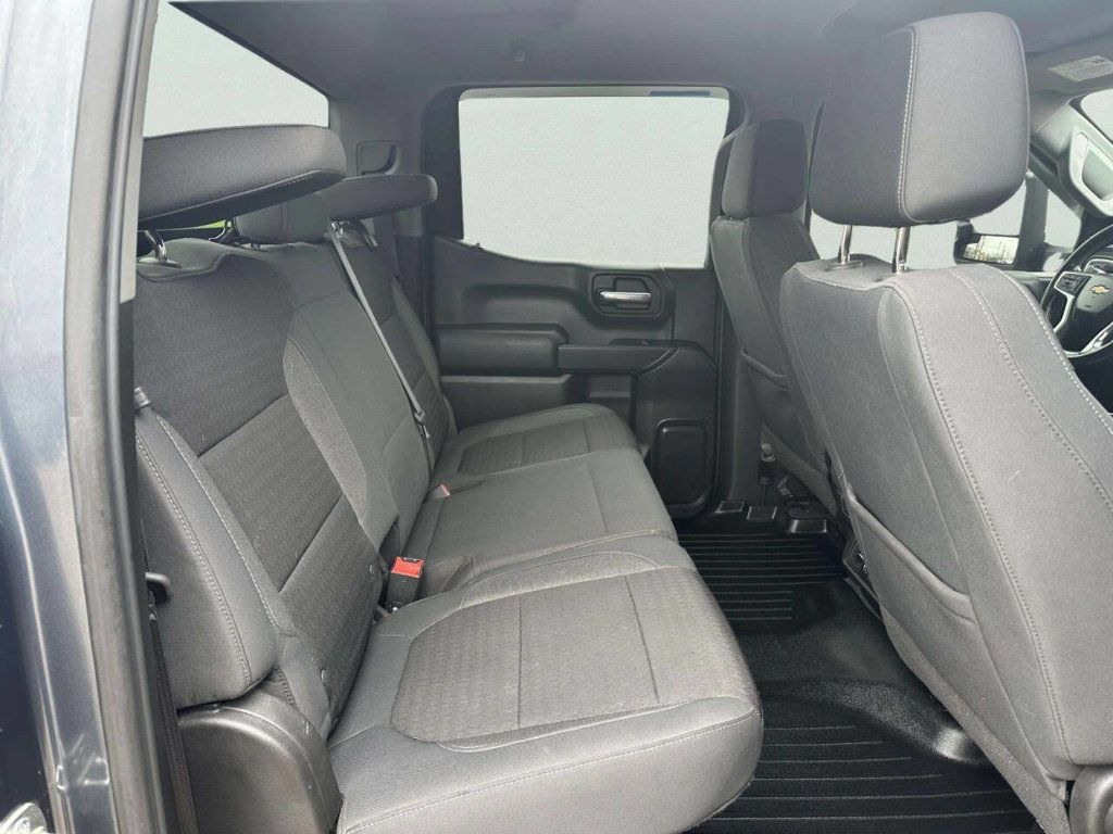 2019 Chevrolet Silverado 1500 LT 4x4 4dr Crew Cab 5.8 ft. SB - 23007412 - 13