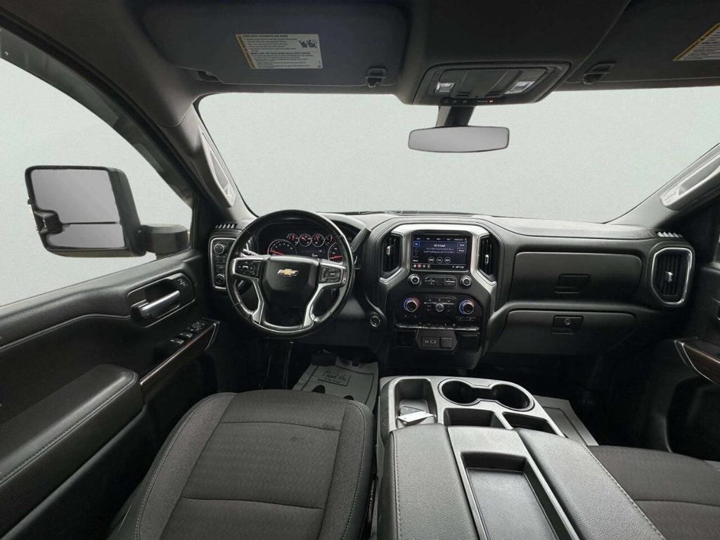 2019 Chevrolet Silverado 1500 LT 4x4 4dr Crew Cab 5.8 ft. SB - 23007412 - 16