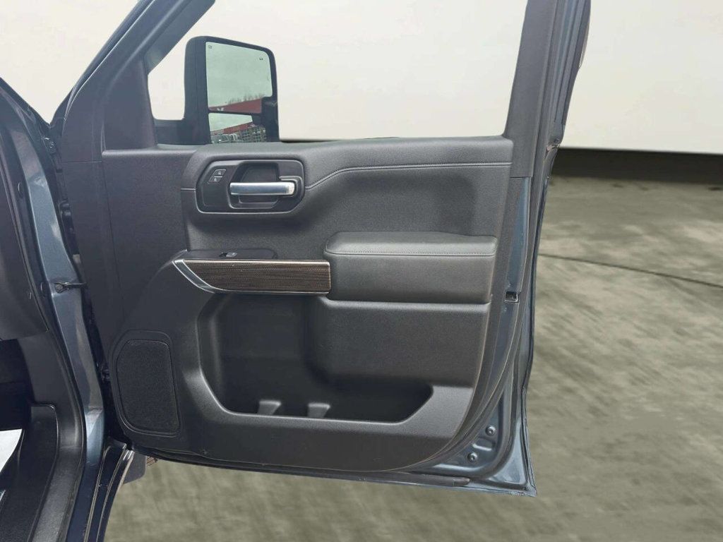 2019 Chevrolet Silverado 1500 LT 4x4 4dr Crew Cab 5.8 ft. SB - 23007412 - 20