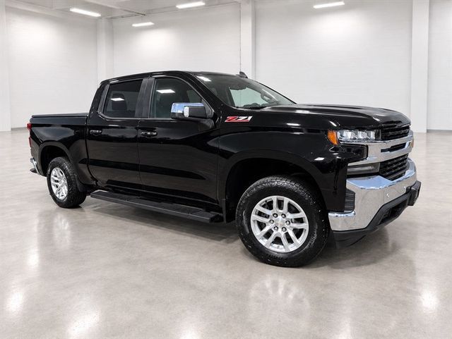 2019 Chevrolet Silverado 1500 LT Crew Cab 4WD - 23074068 - 17