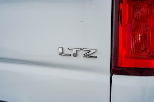 2019 Chevrolet Silverado 1500 LTZ - 22384469 - 21