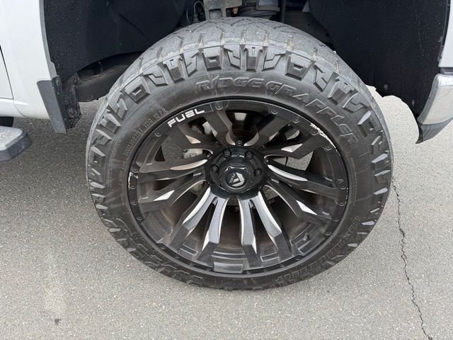 2019 Chevrolet Silverado 1500 LTZ - 23031918 - 9