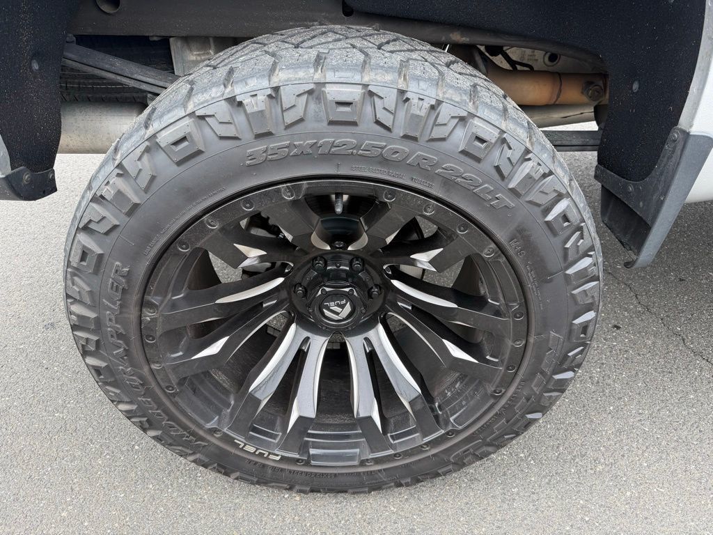 2019 Chevrolet Silverado 1500 LTZ - 23031918 - 10