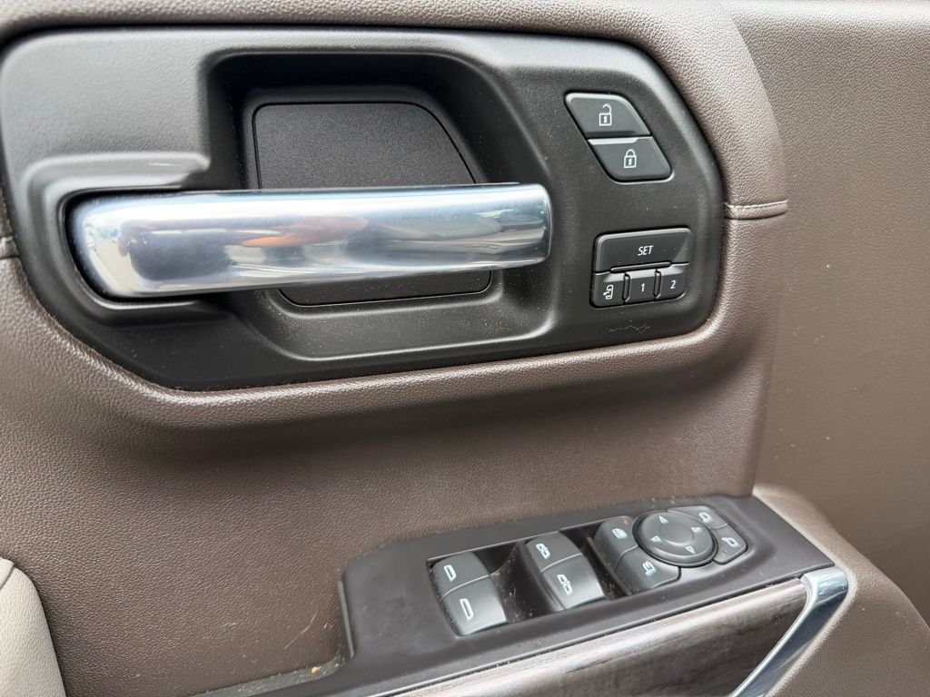 2019 Chevrolet Silverado 1500 LTZ - 23031918 - 12