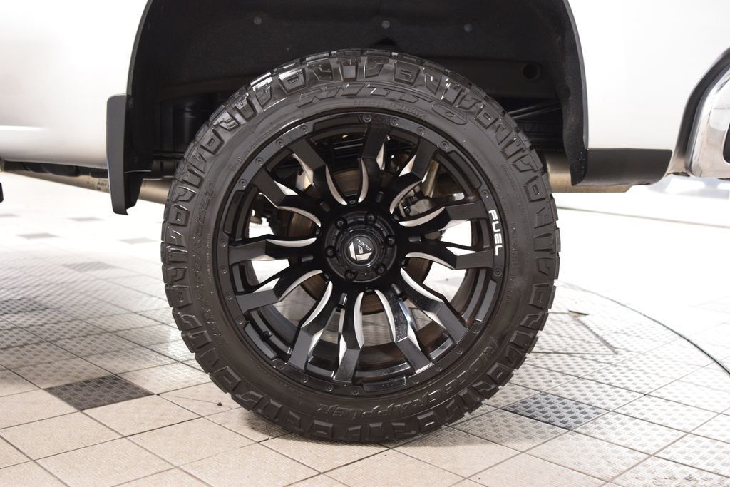 2019 Chevrolet Silverado 1500 LTZ - 23031918 - 27