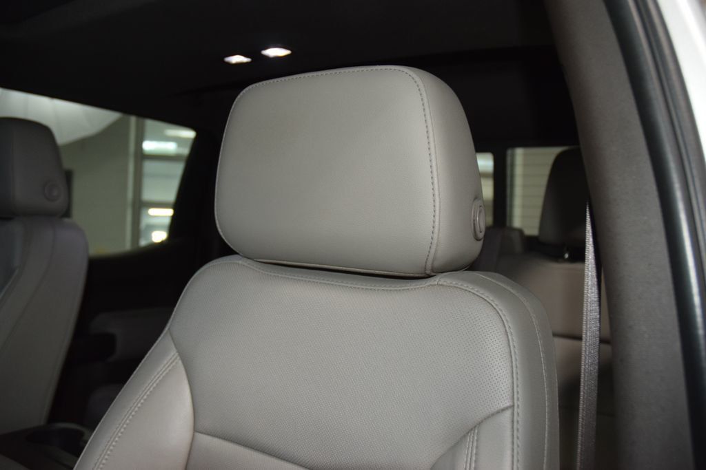 2019 Chevrolet Silverado 1500 LTZ - 23031918 - 44