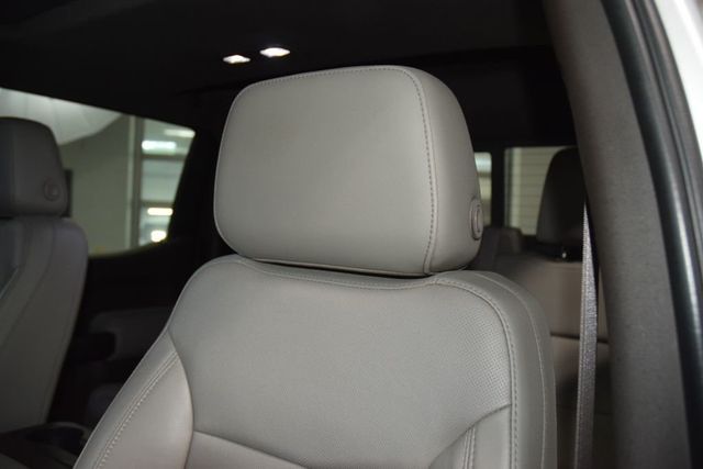 2019 Chevrolet Silverado 1500 LTZ - 23031918 - 44