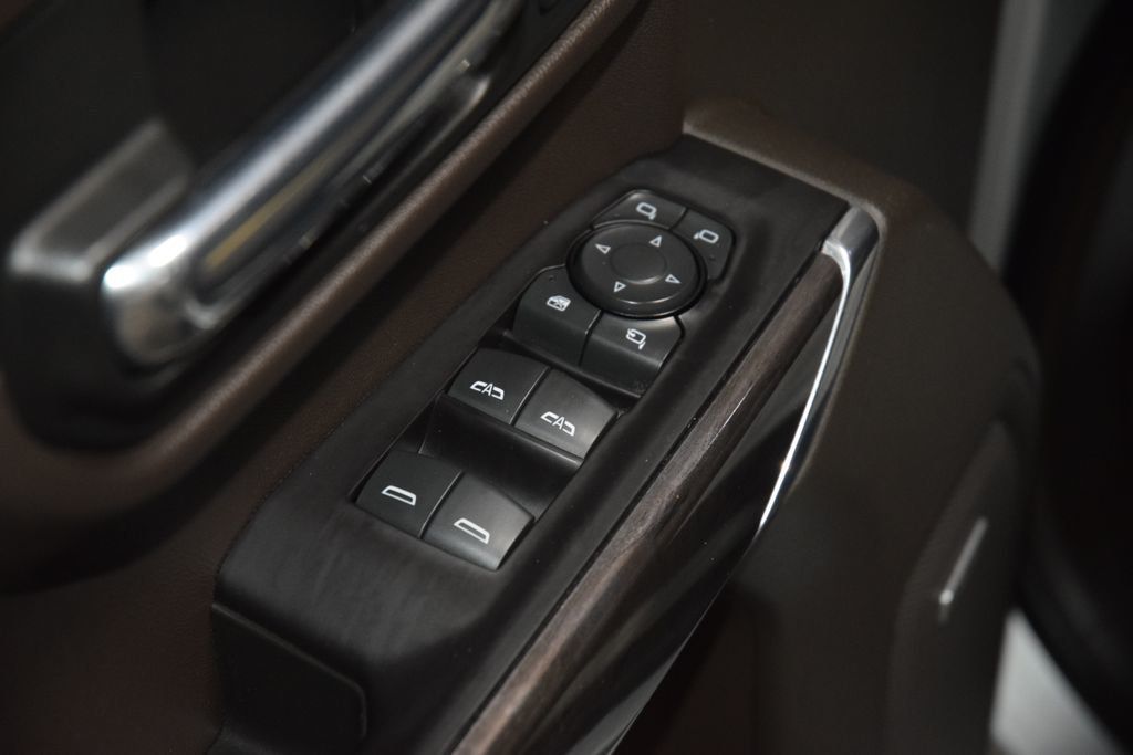 2019 Chevrolet Silverado 1500 LTZ - 23031918 - 52