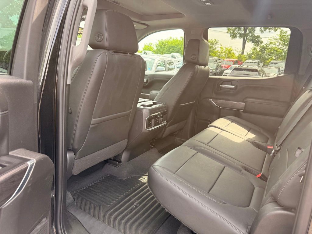 2019 Chevrolet Silverado 1500 LTZ - 23052330 - 16