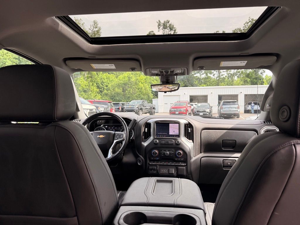 2019 Chevrolet Silverado 1500 LTZ - 23052330 - 19