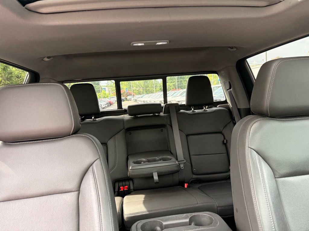 2019 Chevrolet Silverado 1500 LTZ - 23052330 - 21