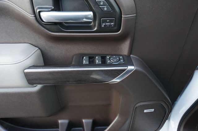 2019 Chevrolet Silverado 1500 LTZ, 4WD, 6.2 V8, MOON ROOF, NAVIGATION, BACKUP CAEMRA,LOW MILES - 22948870 - 16