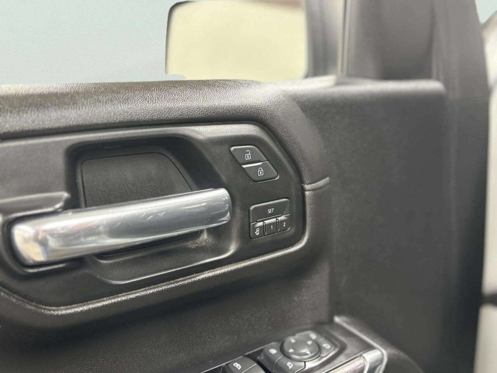 2019 Chevrolet Silverado 1500 LTZ 4x4 4dr Crew Cab 5.8 ft. SB - 22995508 - 13