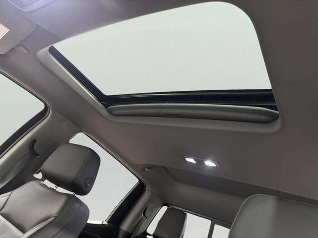 2019 Chevrolet Silverado 1500 LTZ 4x4 4dr Crew Cab 5.8 ft. SB - 22995508 - 16