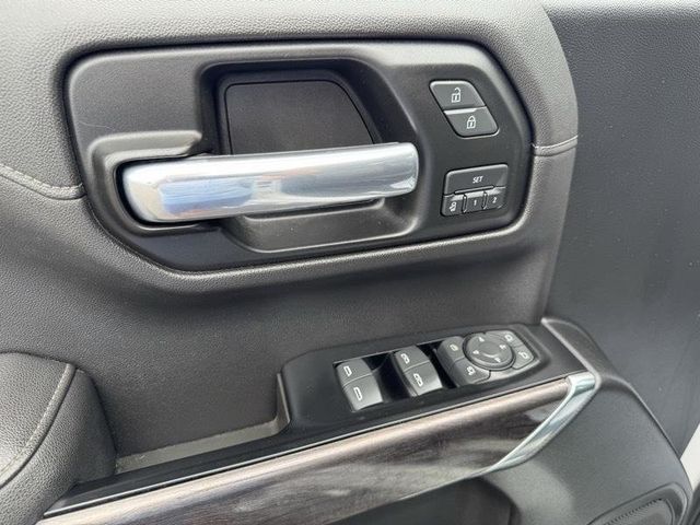 2019 Chevrolet Silverado 1500 LTZ Crew Cab 4WD - 23069266 - 12
