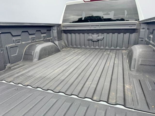 2019 Chevrolet Silverado 1500 LTZ Crew Cab 4WD - 23069266 - 6