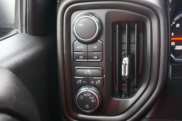 2019 Chevrolet Silverado 1500 ONE OWNER, 4WD, Z71 OFF ROAD PKG, PREMIUM WHEELS, BACKUP CAMERA - 22964585 - 22