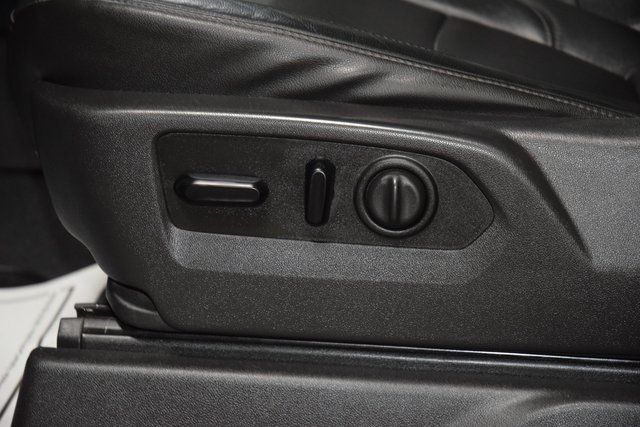 2019 Chevrolet Silverado 1500 RST - 22919827 - 41