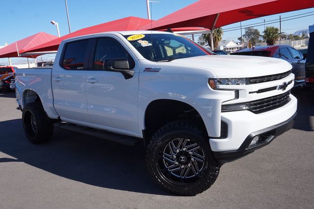 2019 Chevrolet Silverado 1500 RST, Z71, LIFTED, PREMIUM WHEELS, ALL TERRAIN TIRES, CLOTH SEATS - 22970420 - 1
