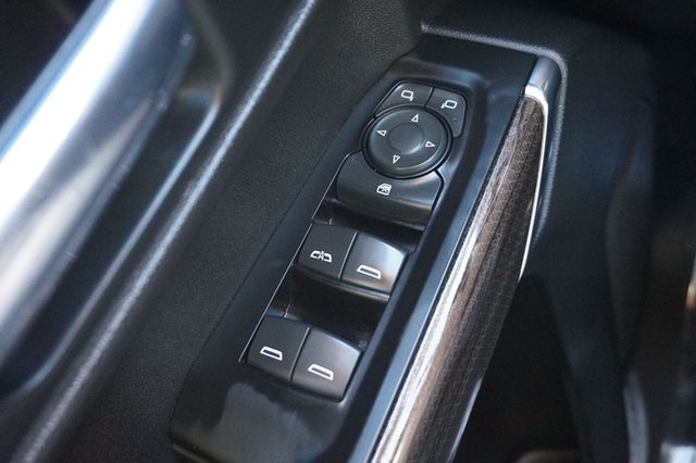 2019 Chevrolet Silverado 1500 RST, Z71, PREMIUM WHEELS, ALL TERRAIN TIRES, CLOTH SEATS - 22970420 - 22