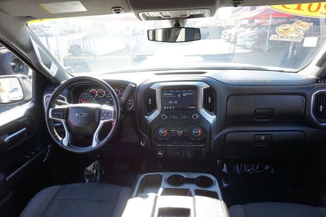 2019 Chevrolet Silverado 1500 RST, Z71, PREMIUM WHEELS, ALL TERRAIN TIRES, CLOTH SEATS - 22970420 - 37