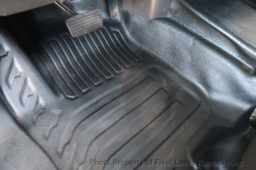 2019 Chevrolet Silverado 1500 Silverado 1500 4WD Crew Cab  - 23041444 - 11