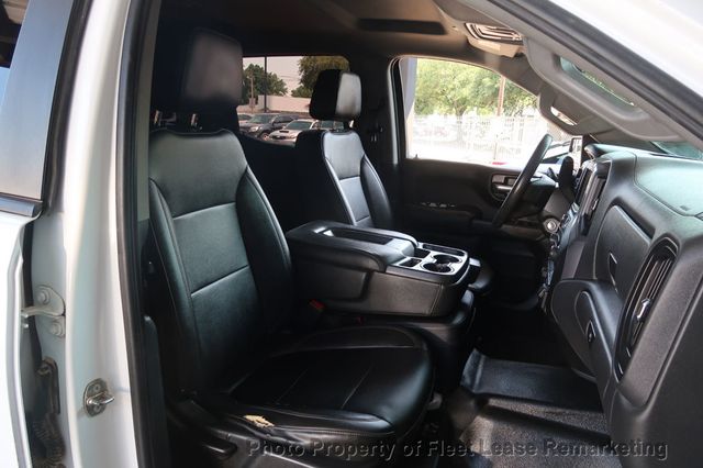 2019 Chevrolet Silverado 1500 Silverado 1500 4WD Crew Cab  - 23041444 - 22