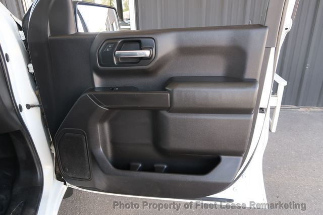2019 Chevrolet Silverado 1500 Silverado 1500 4WD Crew Cab  - 23041444 - 24