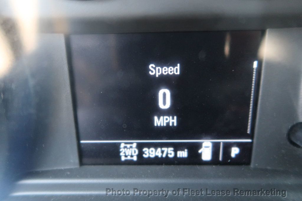 2019 Chevrolet Silverado 1500 Silverado 1500 4WD Crew Cab  - 23041444 - 26