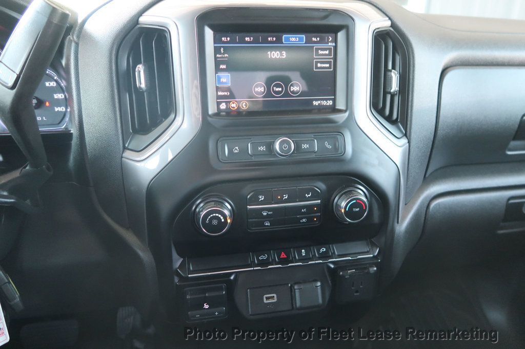 2019 Chevrolet Silverado 1500 Silverado 1500 4WD Crew Cab  - 23041444 - 27