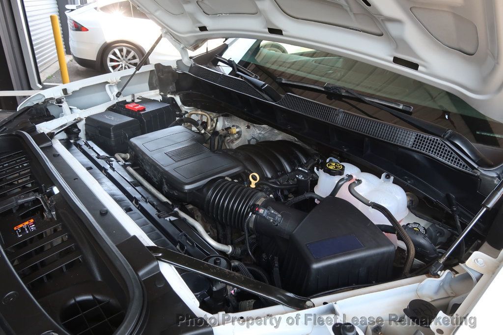 2019 Chevrolet Silverado 1500 Silverado 1500 4WD Crew Cab  - 23041444 - 36