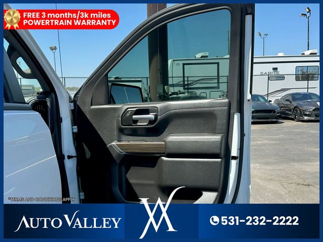 2019 Chevrolet Silverado 1500 Crew Cab LT Pickup 4D 5 3/4 ft - 23018697 - 15