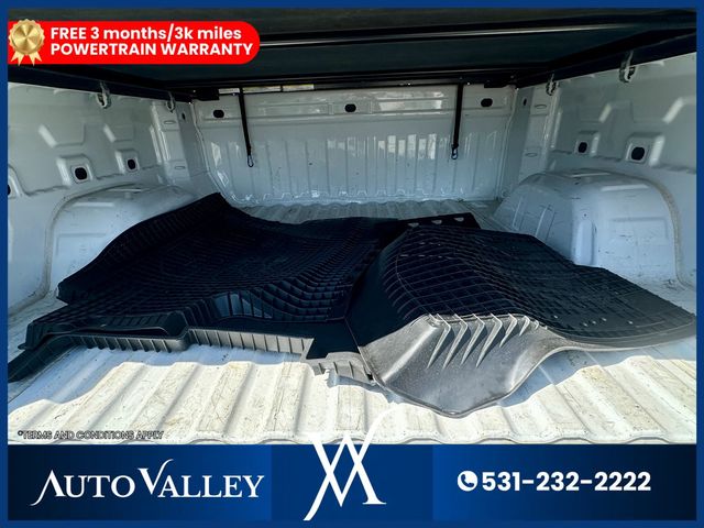 2019 Chevrolet Silverado 1500 Crew Cab LT Pickup 4D 5 3/4 ft - 23018697 - 37